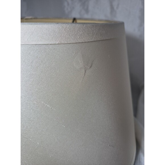 Vintage Restoration Hardware Ivory Silk Drum Roll With Slant Shade 8 1/2" T - Picture 12 of 16